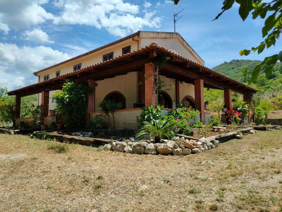 Azienda Agrituristica Verdevalle Cicerale Ngoại thất bức ảnh